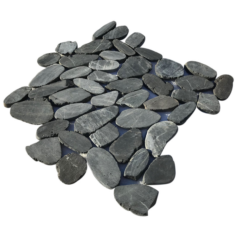 River Sliced Random Sized Stone Pebble Tile in Black