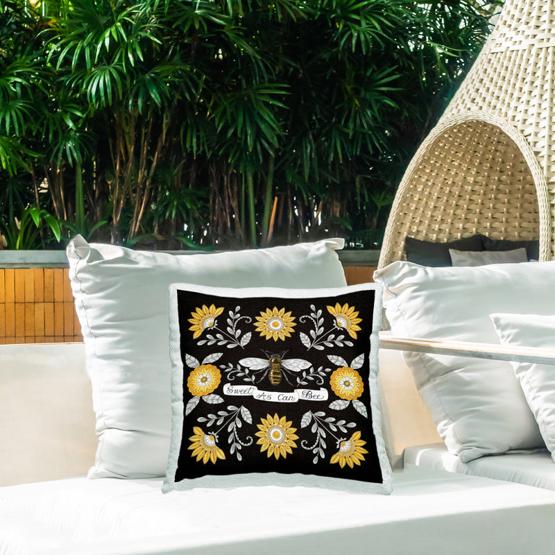 Coussin Sweet As Can Bee