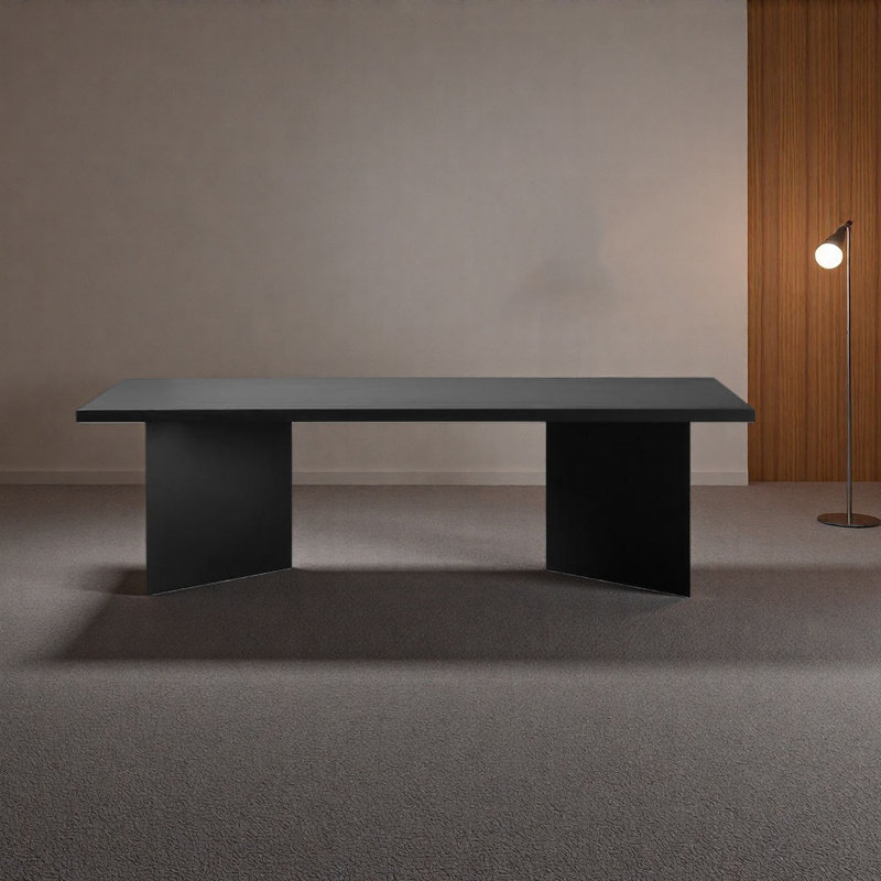Bureau moderne en bois massif noir avec pieds robustes en fer, H 29,5 po x l 70,9 po x P 27,6 po