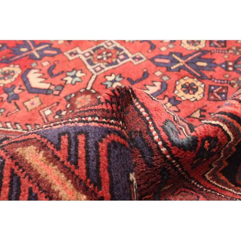 Tapis noir Anadol 4 pi 7 po x 9 pi 4 po