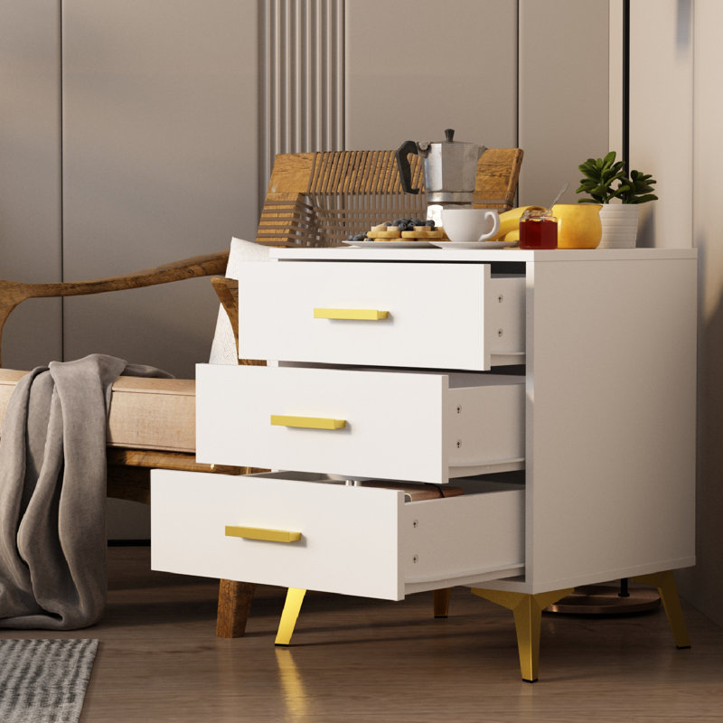 Hattenhauer 19.7" W 3-Drawer Nightstand, White