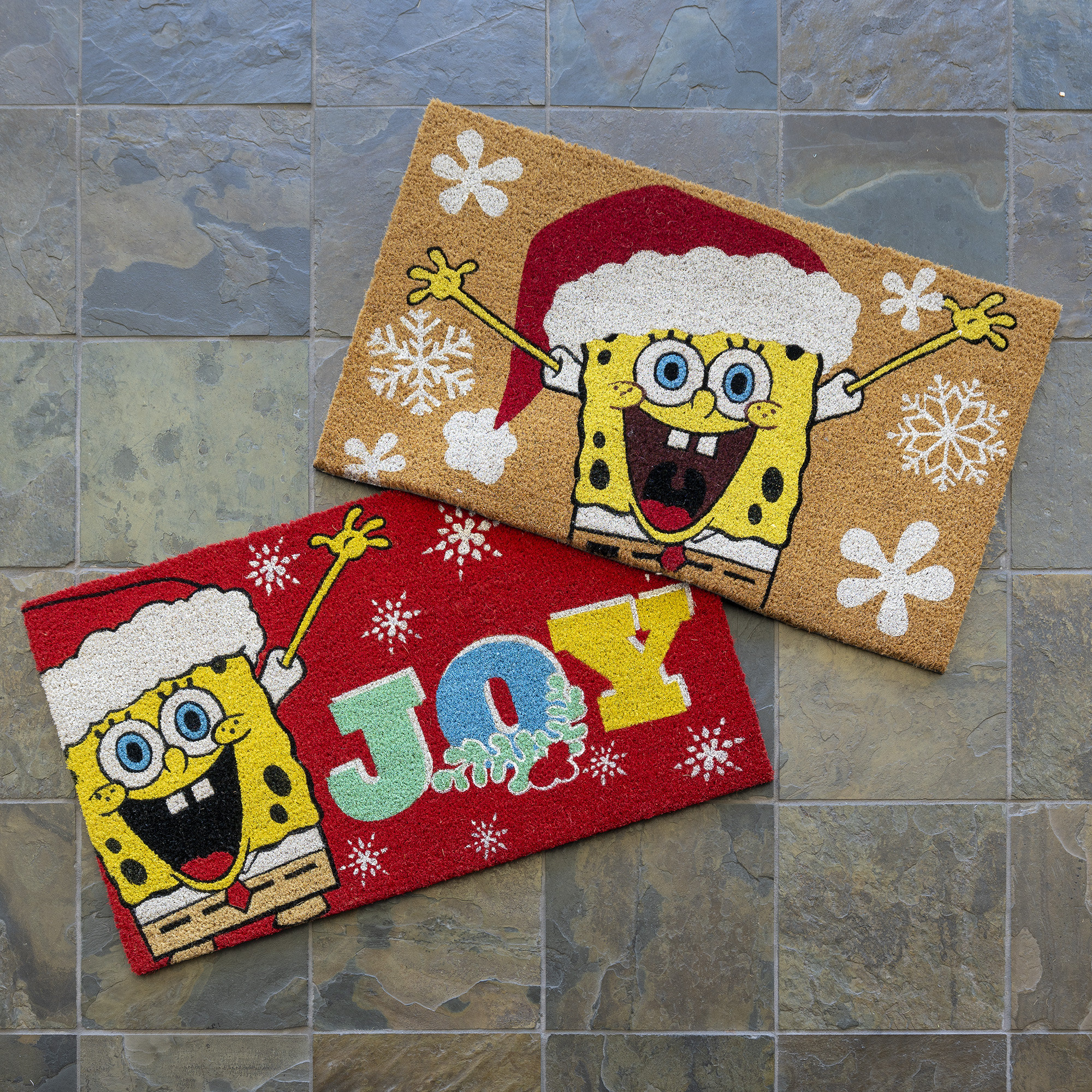 https://assets.wfcdn.com/im/40396815/compr-r85/2579/257944039/2-piece-nickelodeon-spongebob-squarepants-santa-hat-joy-34-in-x-20-in-non-slip-door-mat-set.jpg