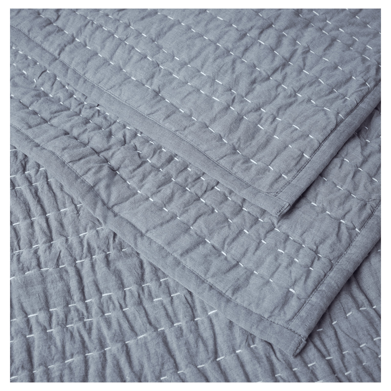 Channel Handstitched Organic Organic Percale Quilt, King Quilt, Indigo Chambray