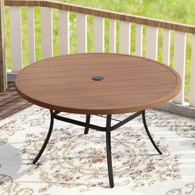 Table de salle à manger d'extérieur Kwynn