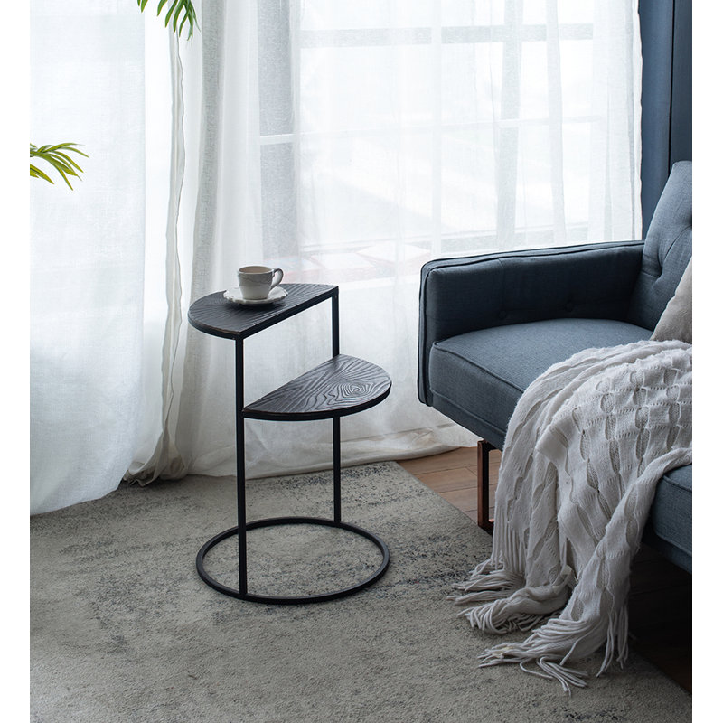 Table de bout cadrée