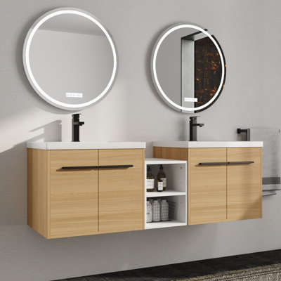 Meuble-lavabo mural Zexar de 60 po avec 2 armoires, 4 portes à fermeture amortie, 1 tablette de rangement ouverte, poignées en métal noir et fini chêne naturel.