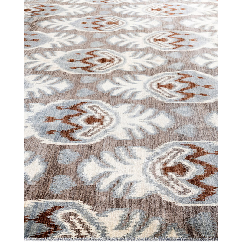Gray Hand-Knotted Wool Medallion Area Rug, 9' 1" x 12' 5"