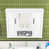 White est en rupture de stock
