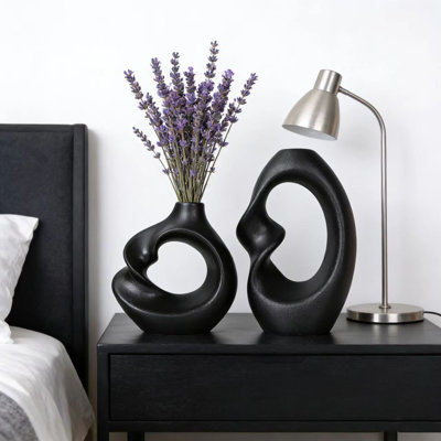 Keyner Handmade Ceramic / Porcelain Table Vase
