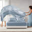 Ensemble de draps 6 pièces en satin de satin bleu luxueux - infroissable, aide à garder les cheveux doux, comprend 1 drap plat, 4 taies d'oreiller ajustées et une texture douce