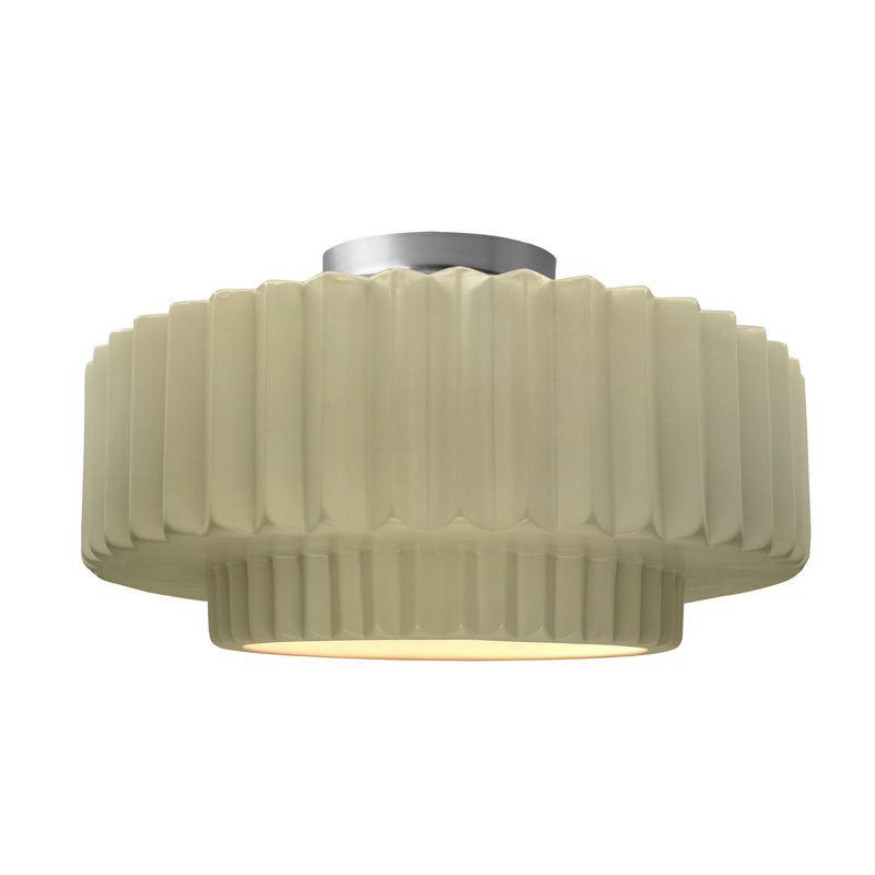 Plafonnier semi-encastré en céramique Radiance, H 8 po x l 16,5 po x P 16,5 po, Vanille lustrée, Nickel brossé