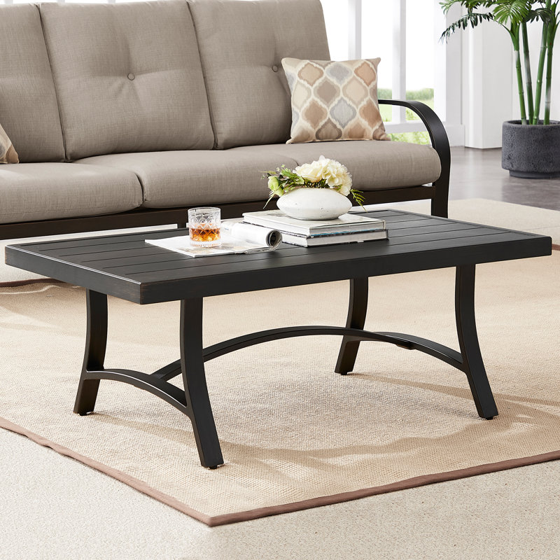 Table basse rectangulaire en aluminium L 48 po x l 26 po Chamber