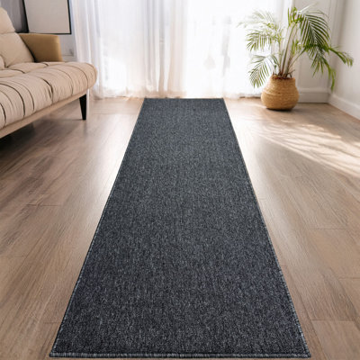 Tapis de couloir gris anthracite sur mesure à revers en latex lavable à la machine