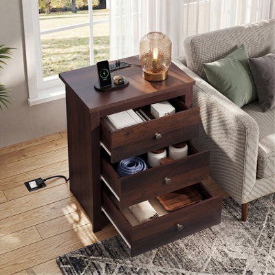 Tall Engineered Wood Nightstand with Charging Station, 3‑Drawer Bedside Table, Built‑in 2 USB Ports & Outlets, End Side Cabinet for Bedroom, Closet