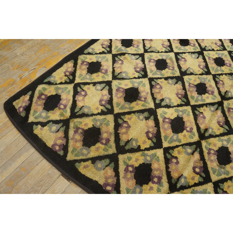 Tapis crocheté à motif géométrique européen noir