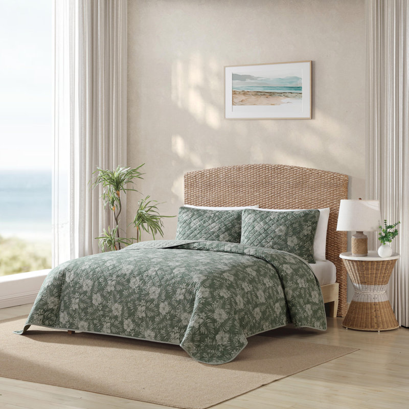 Hibiscus Jungle Green Cotton Reversible Twin Quilt Set
