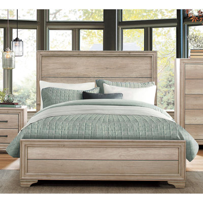 Chambre à coucher pleine grandeur à finition naturelle - matériaux de planche et de bois pour un confort combiné