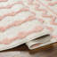Tapis rose / beige en polyester tissé à la machine Silburn Southwestern-385431320