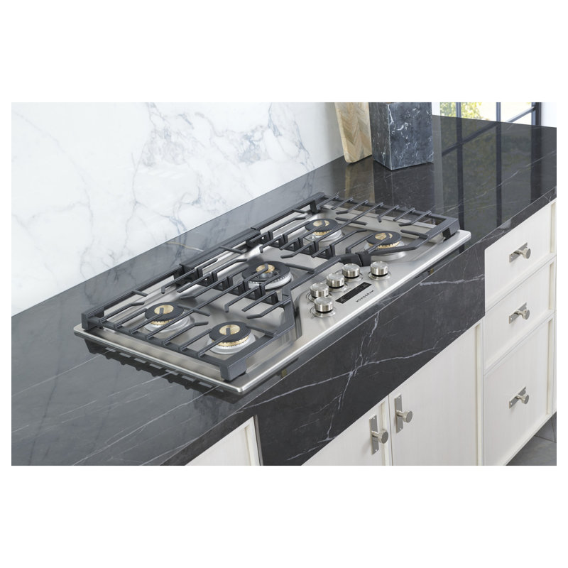 Monogram 36" Deep-Recessed Gas Cooktop