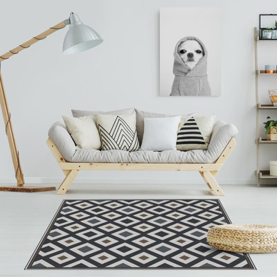 Mikesell Non-Slip Geometric Indoor Doormat