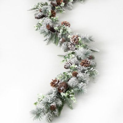 Asmar 72'' in. Faux Garland