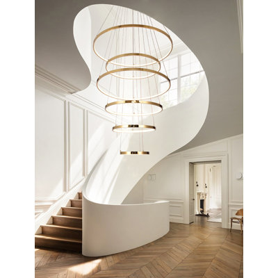 Lustre 6 lumières DEL en or poli avec six anneaux halo