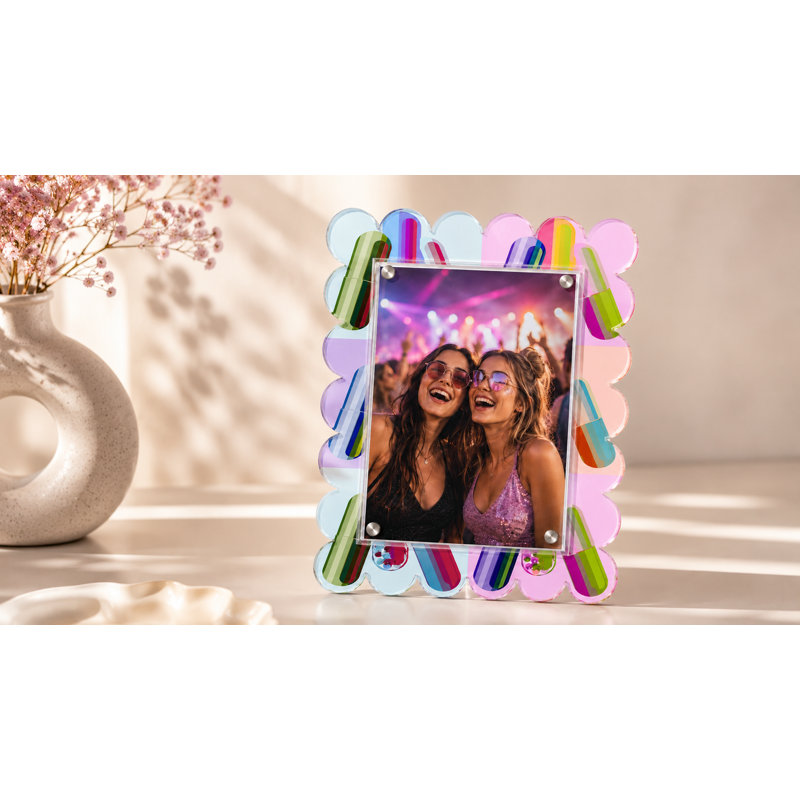 Pink Acrylic Picture Frame, 11 po x 13 po