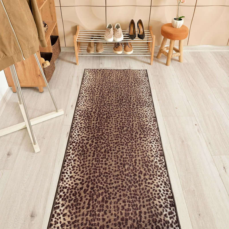 Tapis de couloir Sharold, Tapis de couloir 2 pi 6 po x 44 pi