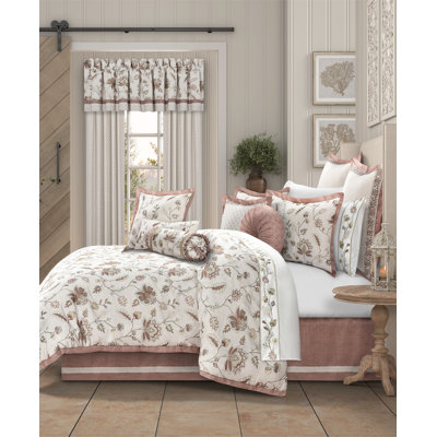 Santa Rosa Queen 4Pc. Comforter Set