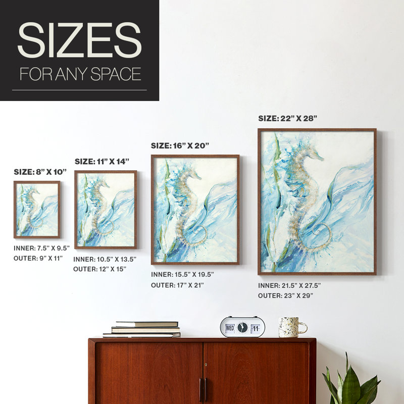 New Seahorse, reproduction encadrée - bois massif, H 30 po x l 24 po, Noyer