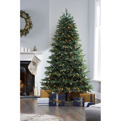 Green Realistic Spruce Christmas Tree with 450 LED Lights