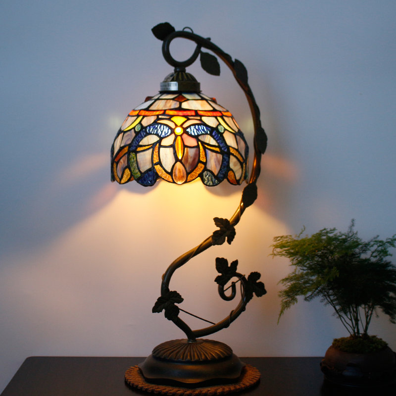 Biola Metal Lamp
