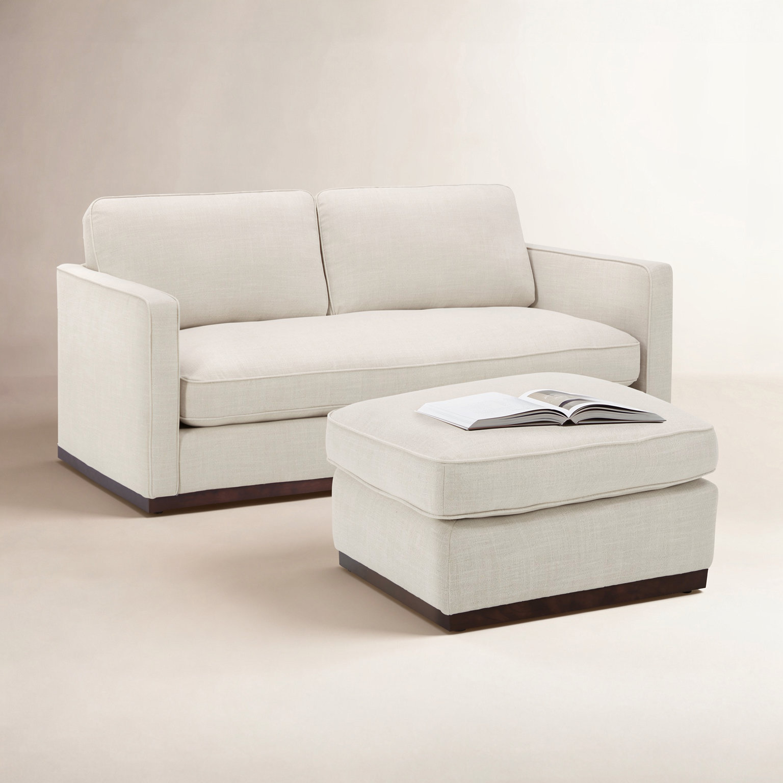 Bobbi 2-Piece Linen Living Room Set, Effie Linen Performance Linen