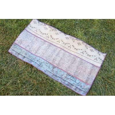 Turkish Oushak Rug: Small Vintage Handwoven Floor Covering with Intricate Detailing