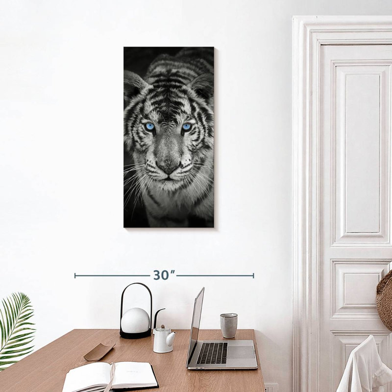 Tigre bleu sur toile, H 30 po x l 15 po x P 1,25 po
