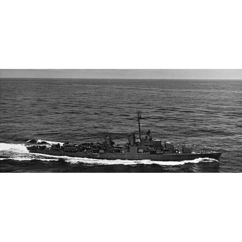 Destroyer de grande taille Sumner, H 10 po x l 30 po x P 5 po