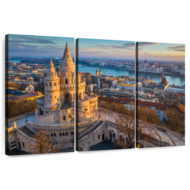 Nicci Fisherman's Bastion, 28" H x 45" W