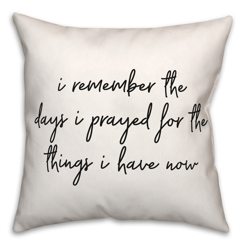 Coussin noir et blanc