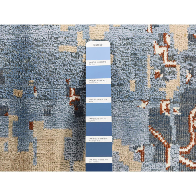 Tapis unique 9 pi 9 po x 14 pi Jermont
