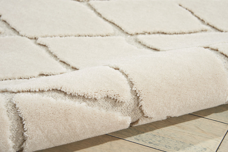 Gleam Geometric Area Rug in Ivory, Runner 2'2" x 7'6"