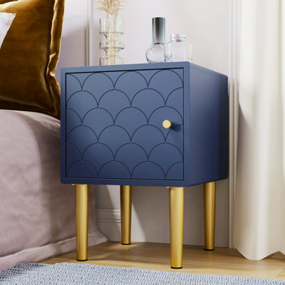 Iain 35cm W Metal Bedside Table