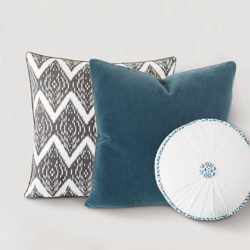 Clementine Circular Pillow Cover & Insert