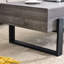 Table basse rustique grise avec pieds en métal noir - Conçue pour le salon Élégantes sections en grain de bois massif convenant à plusieurs zones