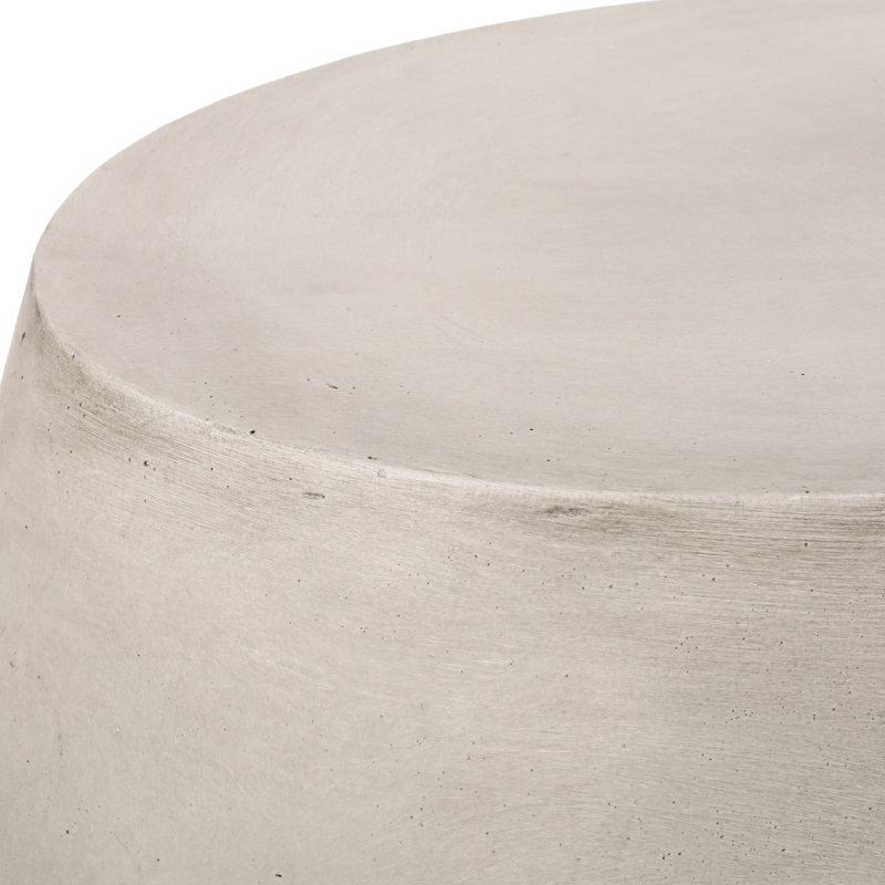 Table d'appoint d'extérieur en béton léger