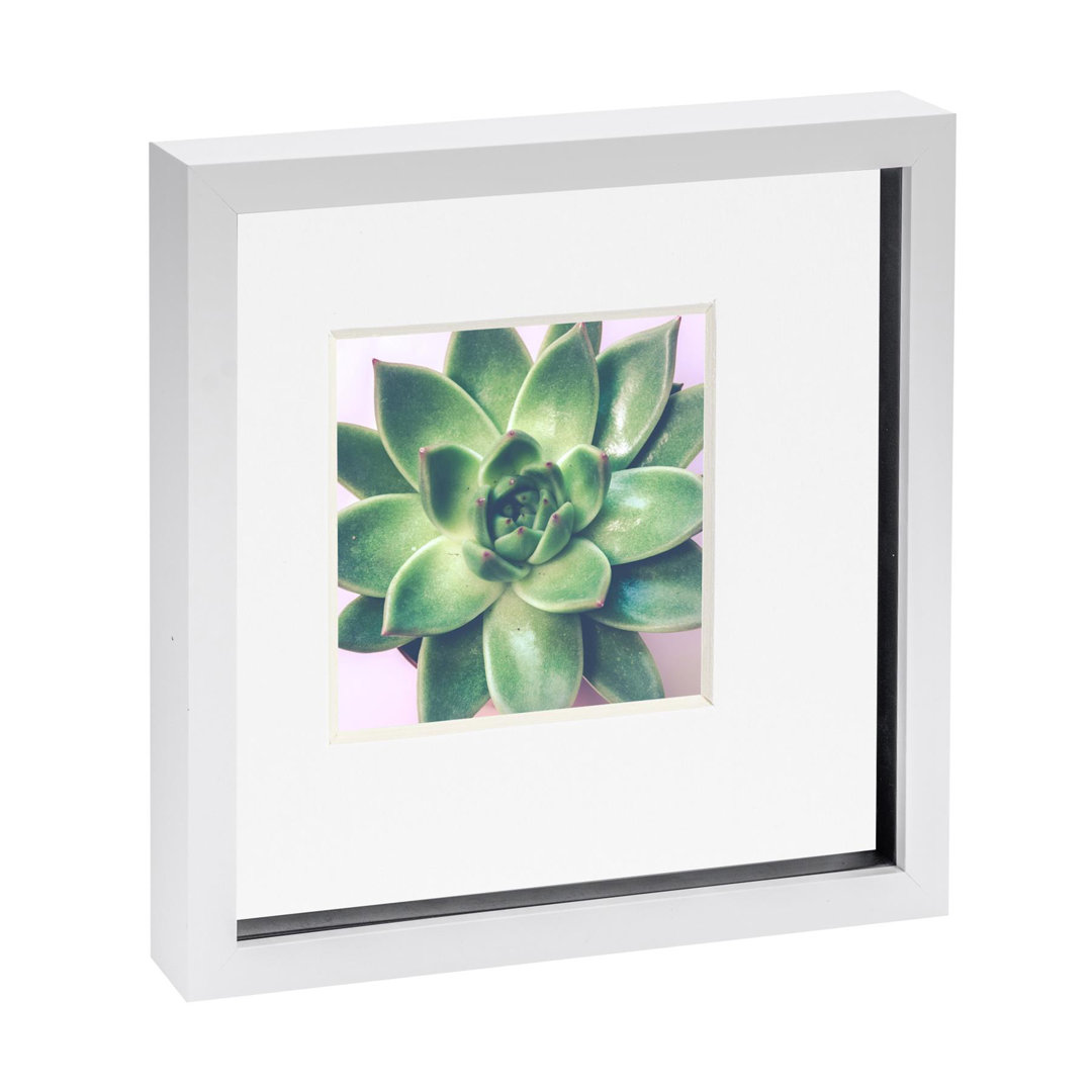 Nicola Spring - 3D Box Photo Frame - Mount
