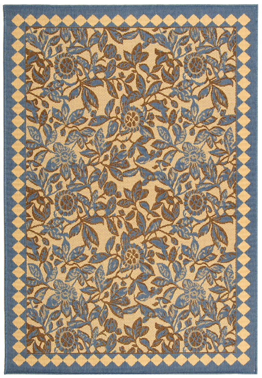 Courtyard Performance Rug, Rectangle 2'7" x 5'