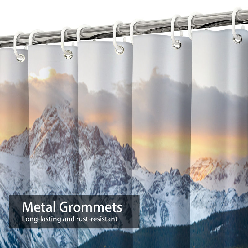 Mount Colorado Sunrise Snow Landscape Shower Curtain with 12 Hooks, L 72 po x l 84 po