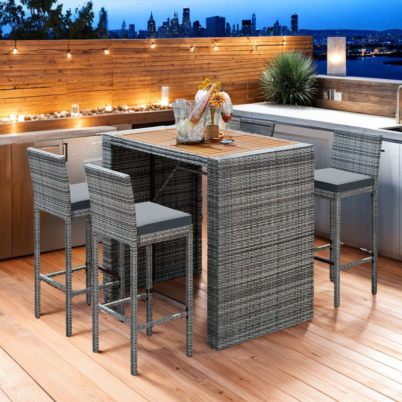 5-Piece Outdoor Patio Gray Wicker dining Set