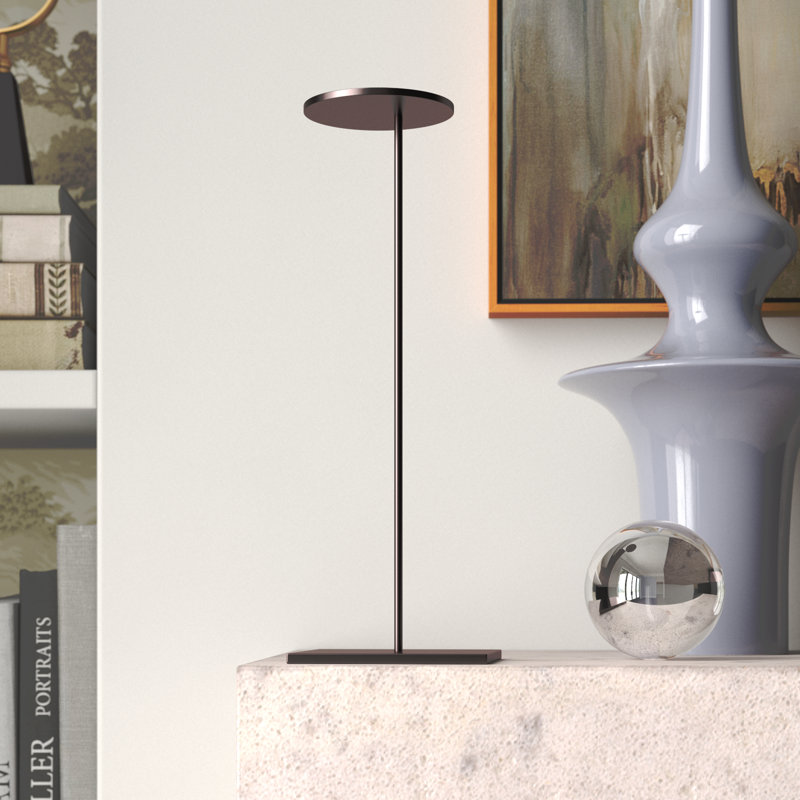 Baksi Furniture Figurines & Sculptures