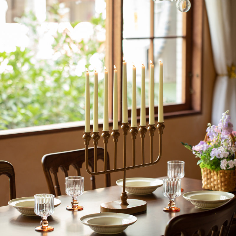 Vintiquewise 9-Branch Hanukkah Menorah Candle Holder Mid-Century Inspired Decorative Judaica Accent Piece Timeless Holiday Centerpiece for Home Office Synagogue and Family Celebrations, Black
